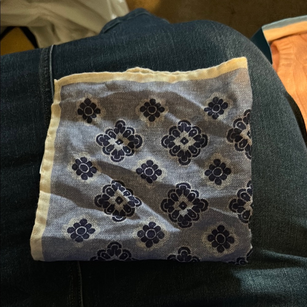 Suit supply pocket square Blue and Cream Patterned Handkerchief